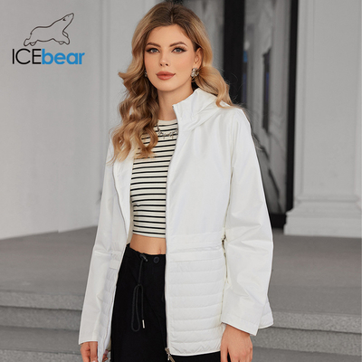 White Light Puffer Jacket Women Lightweight Padded Jacket For Spring / Autumn