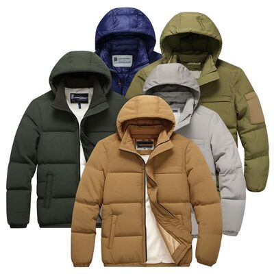 Men's Down Coat with Regular Fit Machine Washable and Zipper Pockets for Winter Comfort
