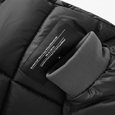 Men's Down Coat with Knitted Cuff and Polyester Lining for 48.6-53.5 Cm Shoulder Insulated Outerwear